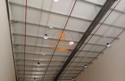 Warehouse - Studio - 1 Bathroom for rent in Ali Mousa Building - Al Sajaa Industrial - Al Sajaa - Sharjah