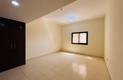 Apartment - 3 Bedrooms - 4 Bathrooms for rent in Silicon Gates 1 - Silicon Gates - Dubai Silicon Oasis - Dubai