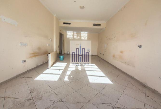 69893186 - Property Main Image