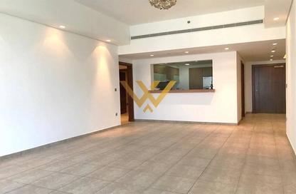 Apartment - 3 Bedrooms - 4 Bathrooms for rent in Marina Residences 1 - Marina Residences - Palm Jumeirah - Dubai