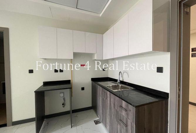 83669213 - Property Image 3