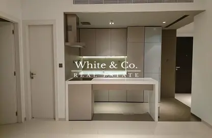 Apartment - 1 Bedroom - 2 Bathrooms for rent in West Avenue Tower - Dubai Marina - Dubai