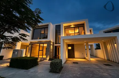 Villa for sale in Trump Estates - Damac Hills - Dubai
