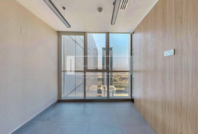 2OkKMTd4dwe - Property Image 2