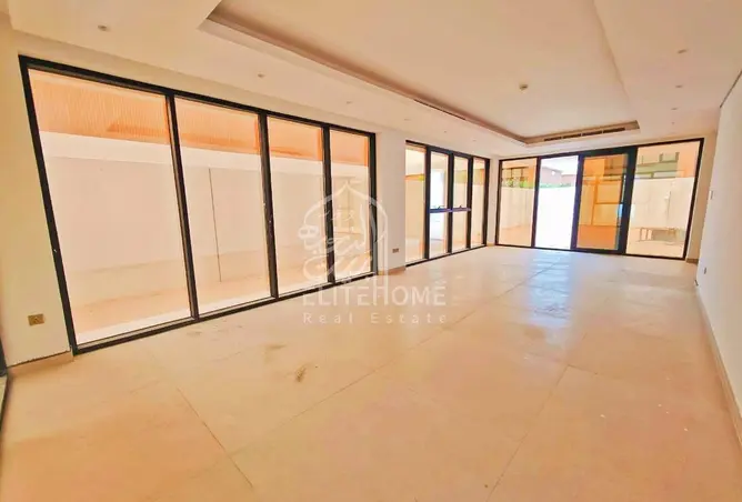 78193418 - Property Image 3