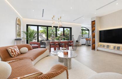 Villa - 3 - 3 for sale in Springs 14 - The Springs - Dubai