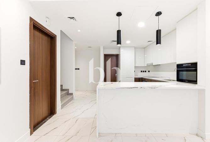 73119072 - Property Image 3