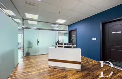 مكتب - 1 حمام للايجار في خليج آيريس - الخليج التجاري - دبي