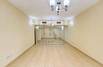 Apartment - 3 Bedrooms - 4 Bathrooms for rent in Diplomat Building - Umm Hurair 1 - Umm Hurair - Bur Dubai - Dubai