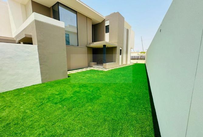 143743566 - Property Image 3