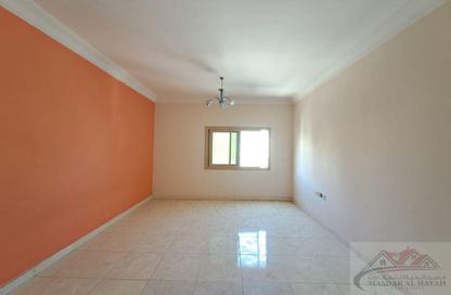 Apartment - 2 Bedrooms - 2 Bathrooms for rent in Al Nahda Complex - Al Nahda - Sharjah