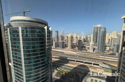 Apartment - 1 Bedroom - 2 Bathrooms for rent in Goldcrest Executive - JLT Cluster C - Jumeirah Lake Towers - Dubai