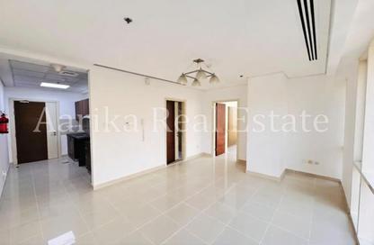 Apartment - 1 Bedroom - 1 Bathroom for rent in Nova Tower - Dubai Silicon Oasis - Dubai