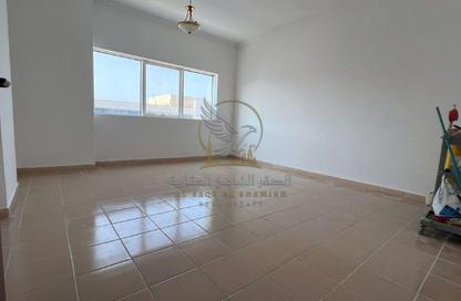 Apartment - 1 - 1 for rent in Al Qulaya'ah - Al Sharq - Sharjah Apartment - 1 - 1 for rent in Al Qulaya'ah - Al Sharq - Sharjah