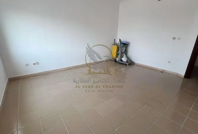 157811006 - Property Image 3