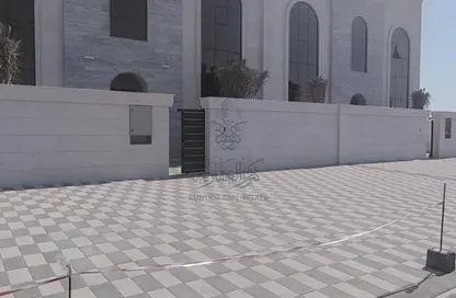 Villa - 5 Bedrooms - 5 Bathrooms for sale in Mezairah - Al Rahmaniya - Sharjah Villa - 5 Bedrooms - 5 Bathrooms for sale in Mezairah - Al Rahmaniya - Sharjah