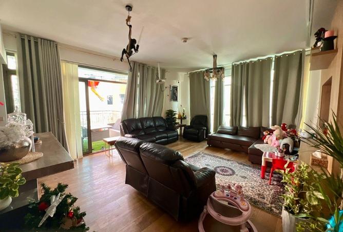 67433670 - Property Image 3