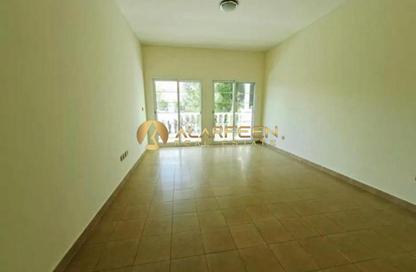 Villa - 4 - 6 for rent in Block M - District 16 - Jumeirah Village Circle - Dubai