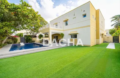 Villa - 4 Bedrooms - 4 Bathrooms for sale in Meadows 9 - Meadows - Dubai