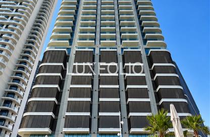 Apartment - 2 - 2 for sale in Beachgate by Address - Emaar Beachfront - Dubai Harbour - Dubai