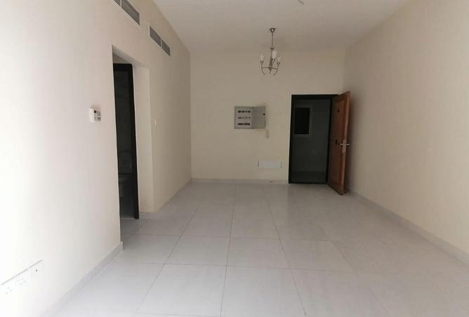 74241605 - Property Image 2