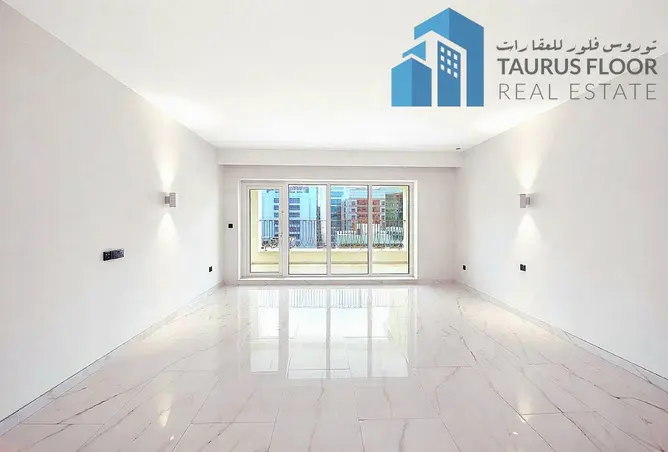107320604 - Property Image 3