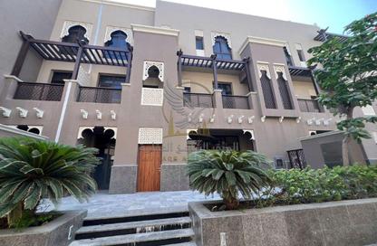 Villa - 4 - 6 for rent in Al Rifa'ah - Al Heerah - Sharjah Villa - 4 - 6 for rent in Al Rifa'ah - Al Heerah - Sharjah