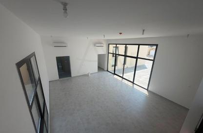 Villa - 5 Bedrooms - 6 Bathrooms for rent in Al Samha - Abu Dhabi