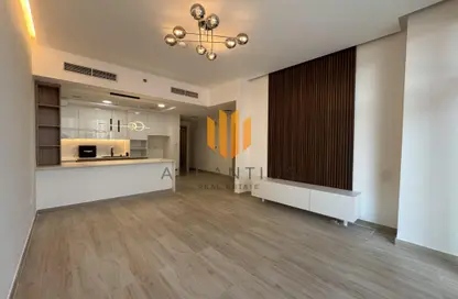 Apartment - 1 Bedroom - 2 Bathrooms for rent in The East Crest by Meteora - District 17 - Jumeirah Village Circle - Dubai