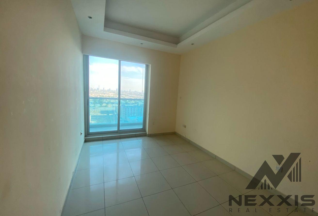 SPACIOUS | FAMILY ORIENTD | WITH STUDY photo 4