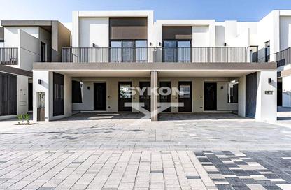 Townhouse - 3 - 4 for rent in Aura Gardens - Tilal Al Ghaf - Dubai