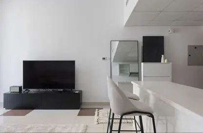 Apartment - 2 Bedrooms - 2 Bathrooms for sale in Marina Wharf 2 - Marina Wharf - Dubai Marina - Dubai