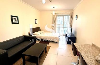 Apartment - Studio - 1 for rent in Goldcrest Executive - JLT Cluster C - Jumeirah Lake Towers - Dubai