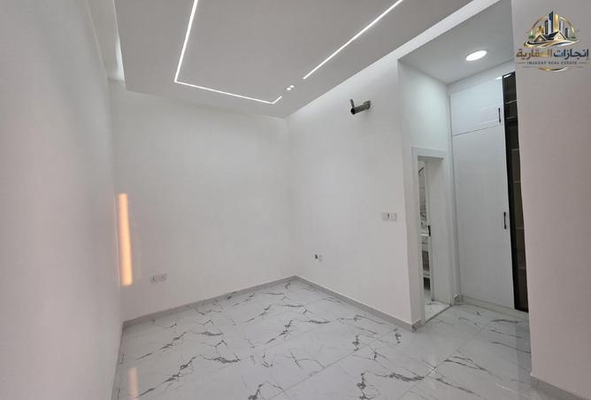 93145342 - Property Image 2