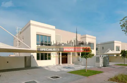 فيلا - 4 غرف نوم - 4 حمامات للايجار في جاردن فيو فيلا - قرية جبل علي - جبل علي - دبي