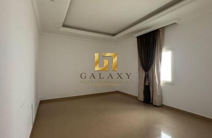 Villa - 4 - 6 for rent in Jumeirah 3 Villas - Jumeirah 3 - Jumeirah - Dubai