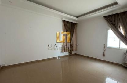 Villa - 4 - 6 for rent in Jumeirah 3 Villas - Jumeirah 3 - Jumeirah - Dubai