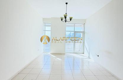 Apartment - 2 - 2 for rent in Royal Residence 2 - Royal Residence - Dubai Sports City - Dubai