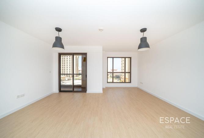 104251584 - Property Image 3