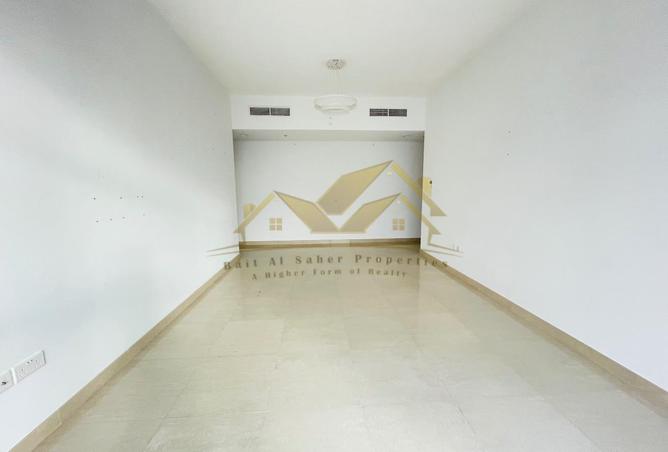 93993534 - Property Image 3