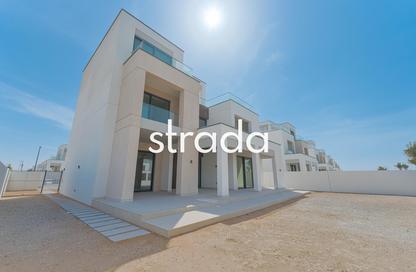 Villa - 5 Bedrooms - 7 Bathrooms for sale in Caya 2 - Arabian Ranches 3 - Dubai