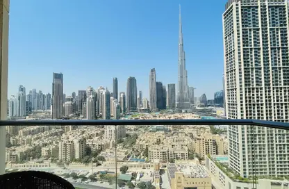 شقة - 2 غرف نوم - 3 حمامات للايجار في A برج فيوز - برج فيوز - وسط مدينة دبي - دبي