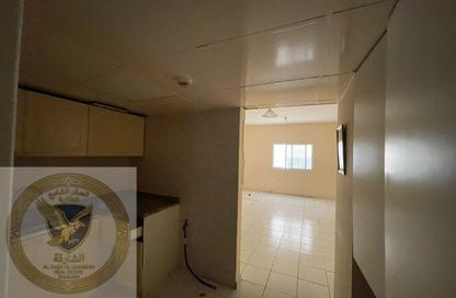Apartment - Studio - 1 Bathroom for rent in New Al Taawun Road - Al Taawun - Sharjah Apartment - Studio - 1 Bathroom for rent in New Al Taawun Road - Al Taawun - Sharjah