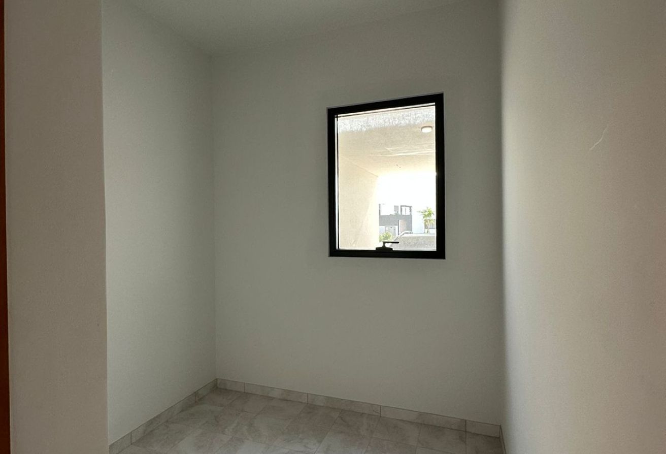 Premium 4-Bedroom Villa for Rent - Vacant — image 12