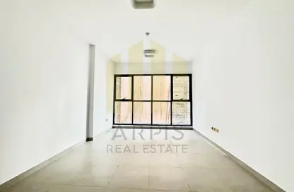 Apartment - 2 Bedrooms - 3 Bathrooms for rent in Al Awadhi Res 2 - Al Satwa - Dubai