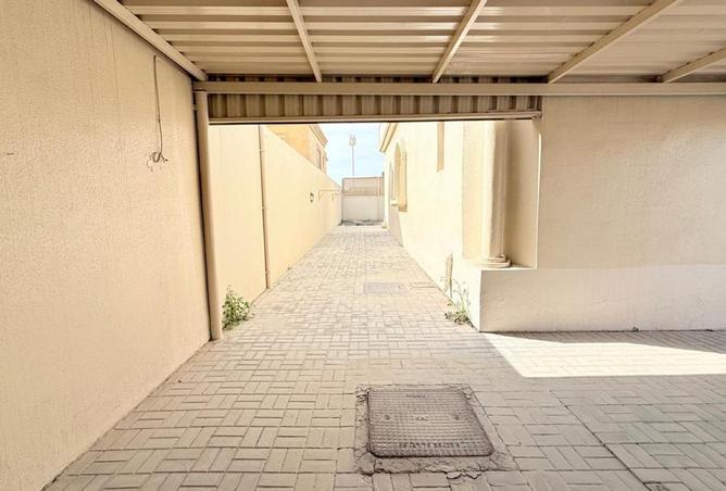 75415993 - Property Image 2