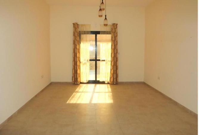 76585129 - Property Image 3