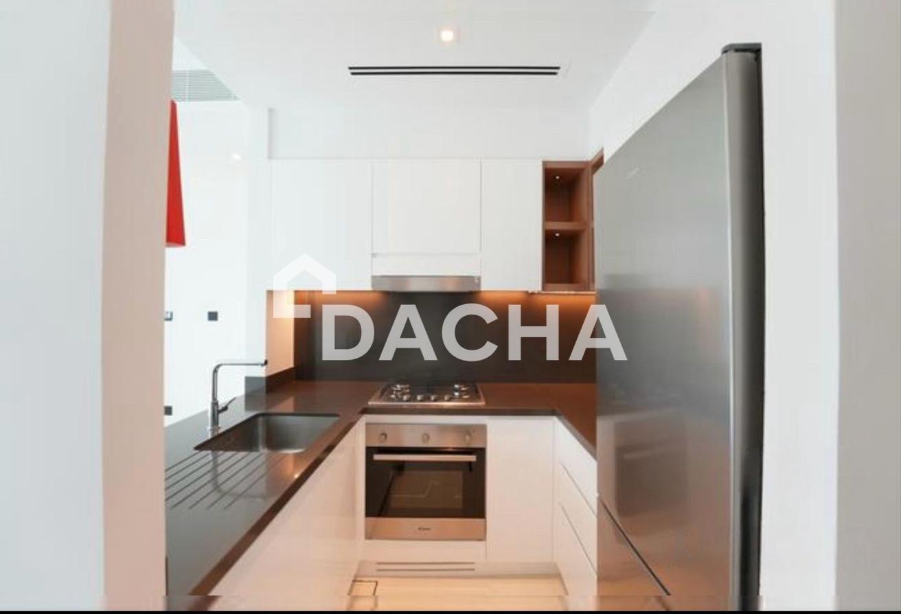 Unfurnished | Prime Location | Modern Living photo 6