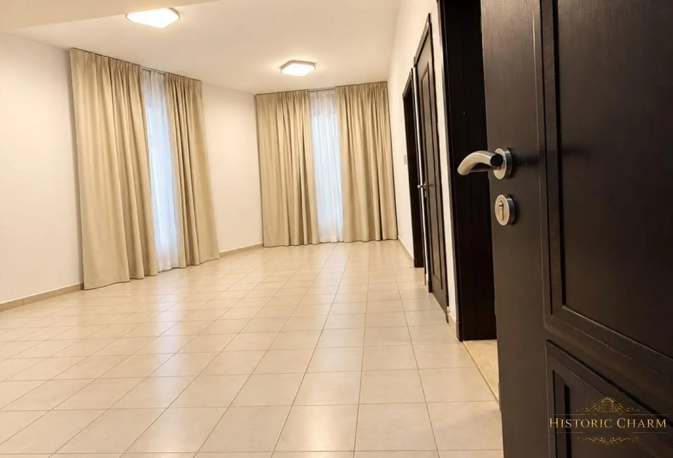 166533423 - Property Main Image