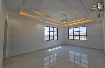 Villa - 5 Bedrooms - 7 Bathrooms for rent in Al Yasmeen 1 - Al Yasmeen - Ajman